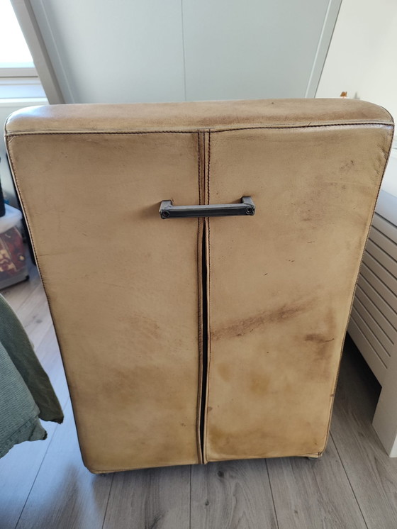 Image 1 of 4 sillones de cuero