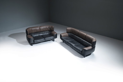 Seltene BULL Sofagarnitur, 1987 von Gianfranco Frattini für CASSINA, nur ein Jahr lang produziert.