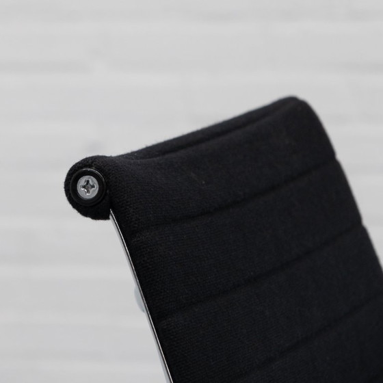 Image 1 of Chaise Eames EA 108 Vitra années 90