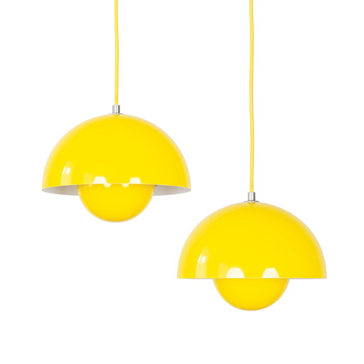 Pair of 2 Danish Flowerpot lamps by Verner Panton