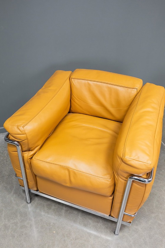 Corbusier LC2, armchairs – Cassina, Other (photo 8 of 12)