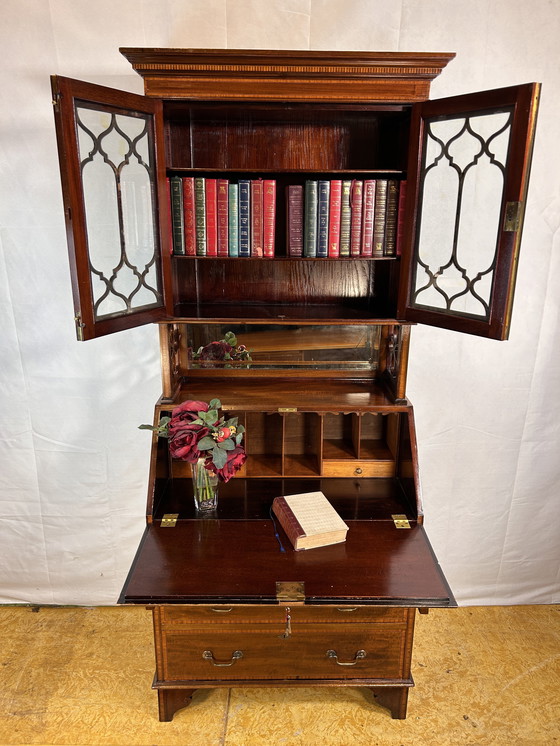 Image 1 of Antiek Edwardiaans Bureau met Ingelegd Bloemendetail - Begin 20e Eeuw Elegantie tijdloos raffinement met