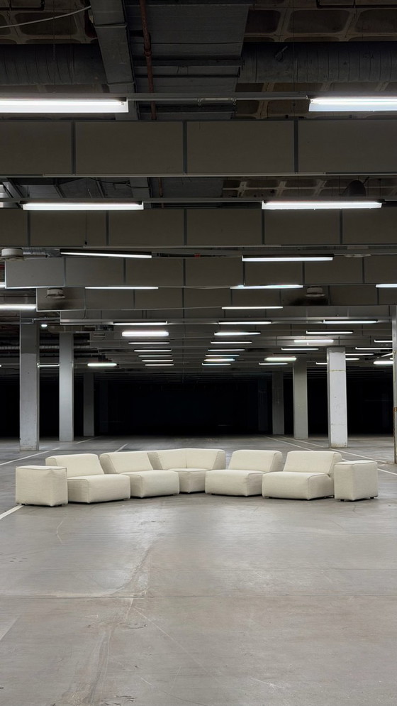 Image 1 of Linteloo Matu | Modular sofa 