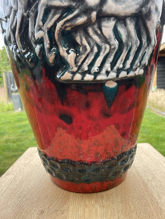 Image 1 of Vintage Duitse Fat Lava Vaas Paarden Jaren 70