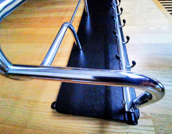 Image 1 of Appendiabiti in stile Bauhaus