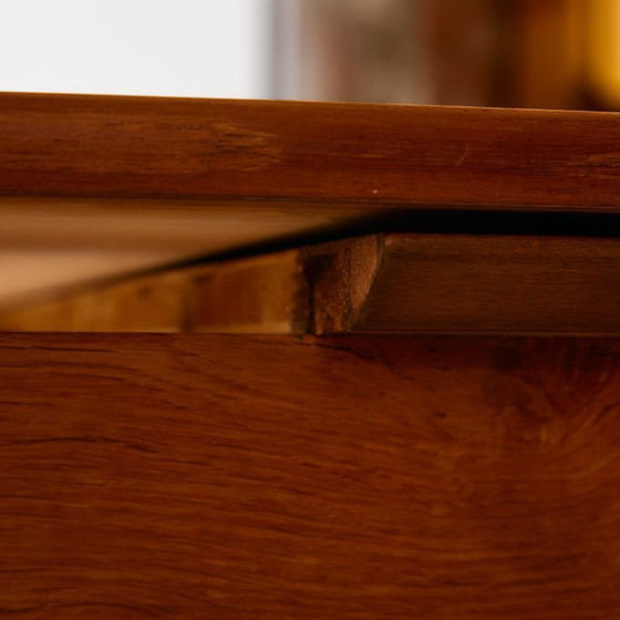 Image 1 of MK11104 Table de salle à manger restaurée en teck et chêne