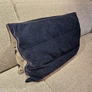 Image 1 of Leolux Topsy Turvy decorative cushion