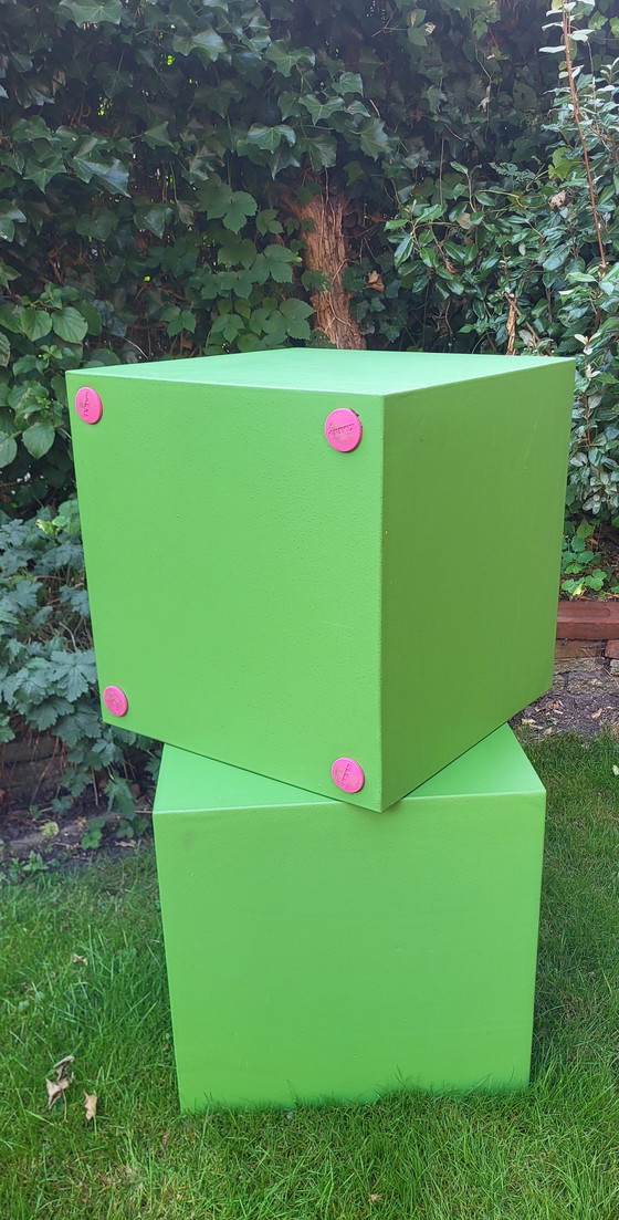 Image 1 of Puf cúbico o mesas auxiliares