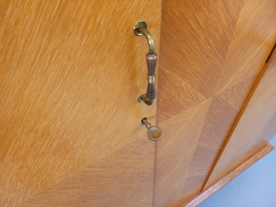 Image 1 of Vintage eikenhouten kledingkast uit de jaren 60