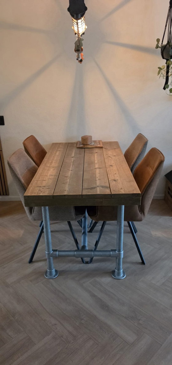 Mobili industriali. Tavolo da pranzo, tavolino da caffè e Mobile TV, Jorg steigerhout, Mobili TV, Legno (foto 2 di 6)