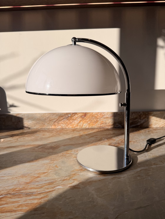 Image 1 of Lámpara de mesa italiana de mediados de siglo en cromo y acrílico, década de 1970