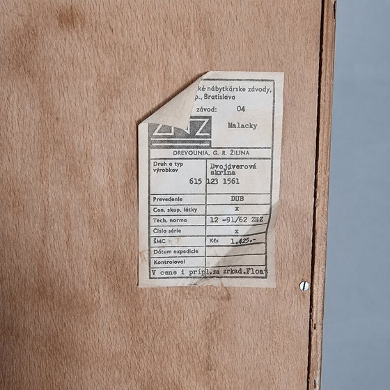 Image 1 of Vintage kledingkast van Tatra Nabytok, jaren 70.