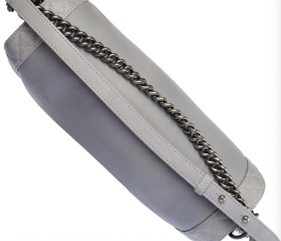 Image 1 of Sac CHANEL Boy en Cuir Gris - 101696