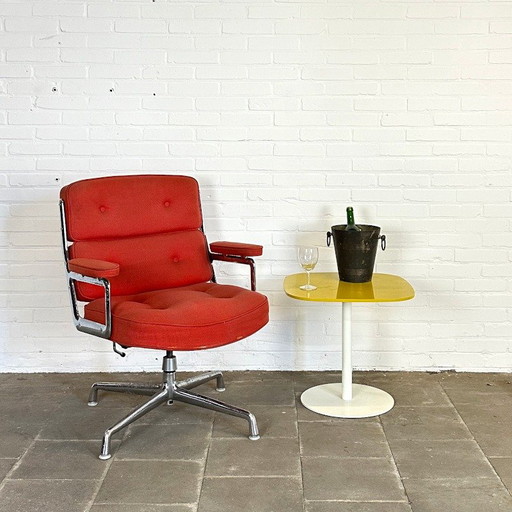 Vitra Lobby Chair ES 108 - Authentisches Mid Century Design