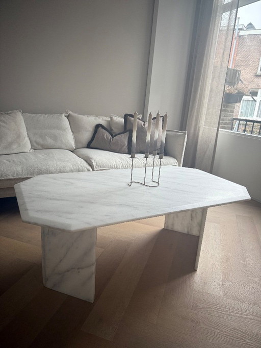 Italiaans carrara marmeren salontafel 