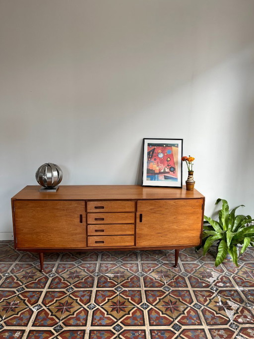 Aparador Mercedes, Reino Unido, años 60