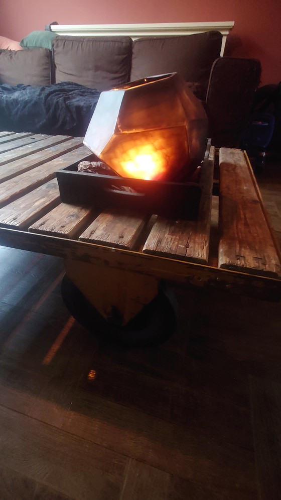 Image 1 of Tavolino industriale vintage 1885