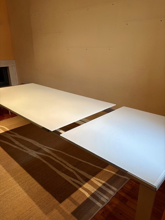 Tavolo di design in cristallo – Tavoli da pranzo, Alluminio (photo 6 of 6)