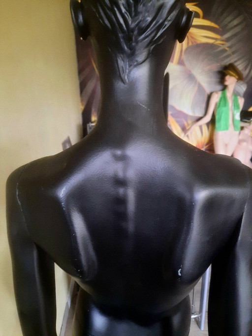 Adel Rootstein Mannequin