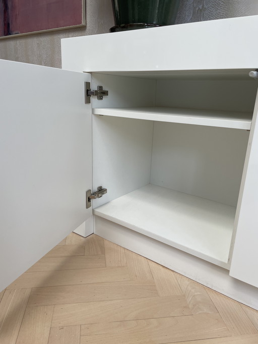 Dressoir Hoogglans 9010 Jan des Bouvrie