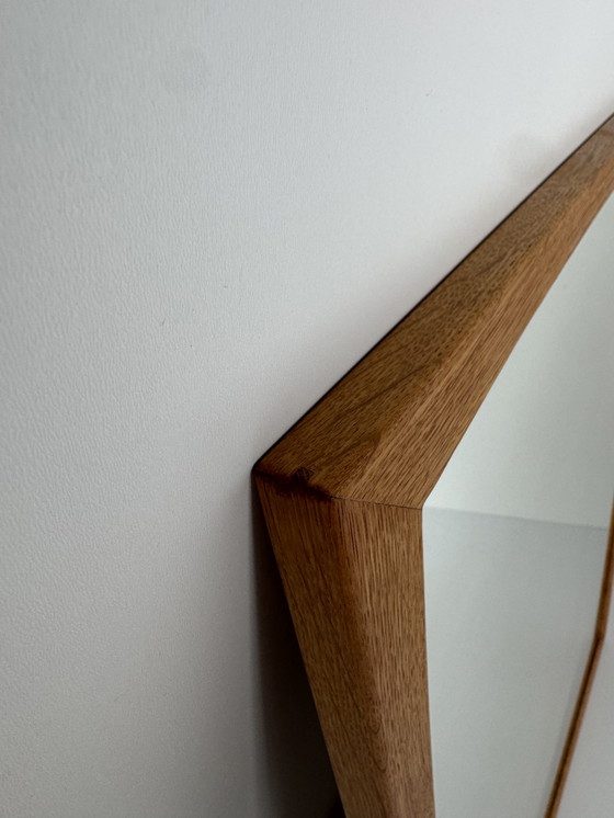 Image 1 of Specchio da parete Aksel Kjersgaard in quercia – Semplicità moderna danese