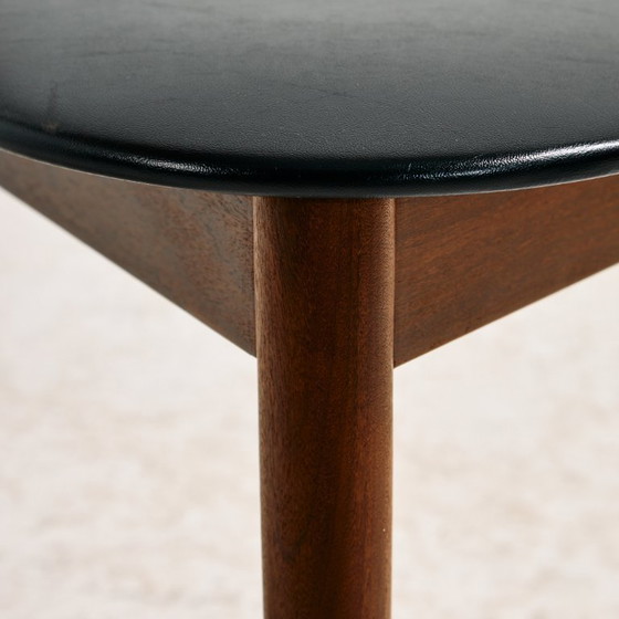 Image 1 of Juego de comedor MK11690 de teca de Hans Olsen para Frem Røjle. Juego de 5