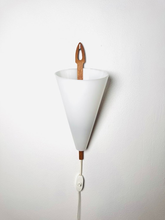 Cone-shaped wall lamp by Hans-Agne Jakobsson for Markaryd, Sweden, 1960s, Wall lights, Wood, Plastic, White (photo 3 of 7)