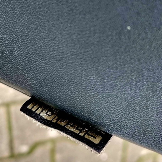 Image 1 of Montis fauteuil model Madonna 