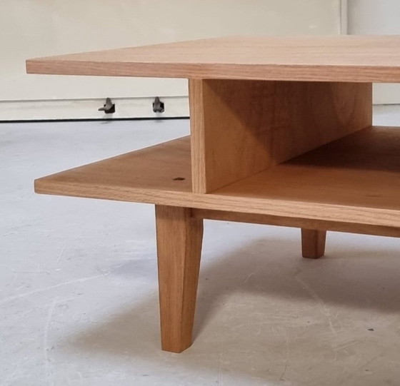 Image 1 of Table basse Tove