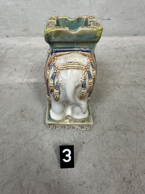 Image 1 of Cendrier vintage à éléphant - céramique