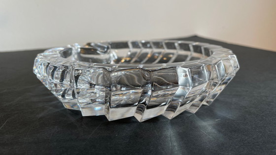 Image 1 of Cenicero en forma de concha Cristal de época