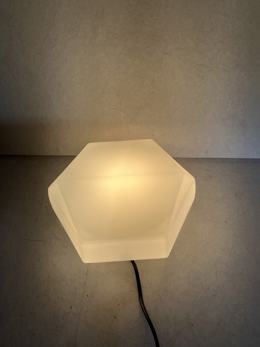 Plafonnier ou applique Bega Leuchten vintage en opaline