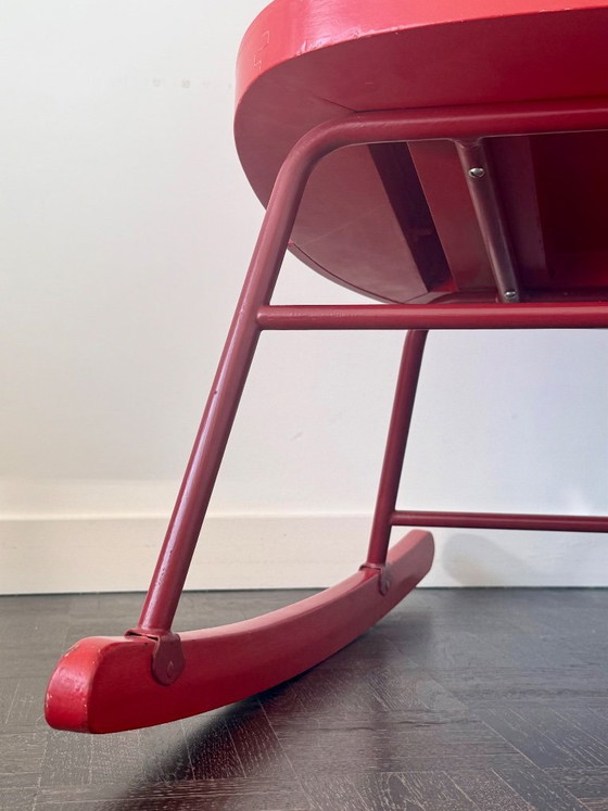 THONET vintage Rocking Chair 1955 – Metal, Wood (photo 13 of 18)