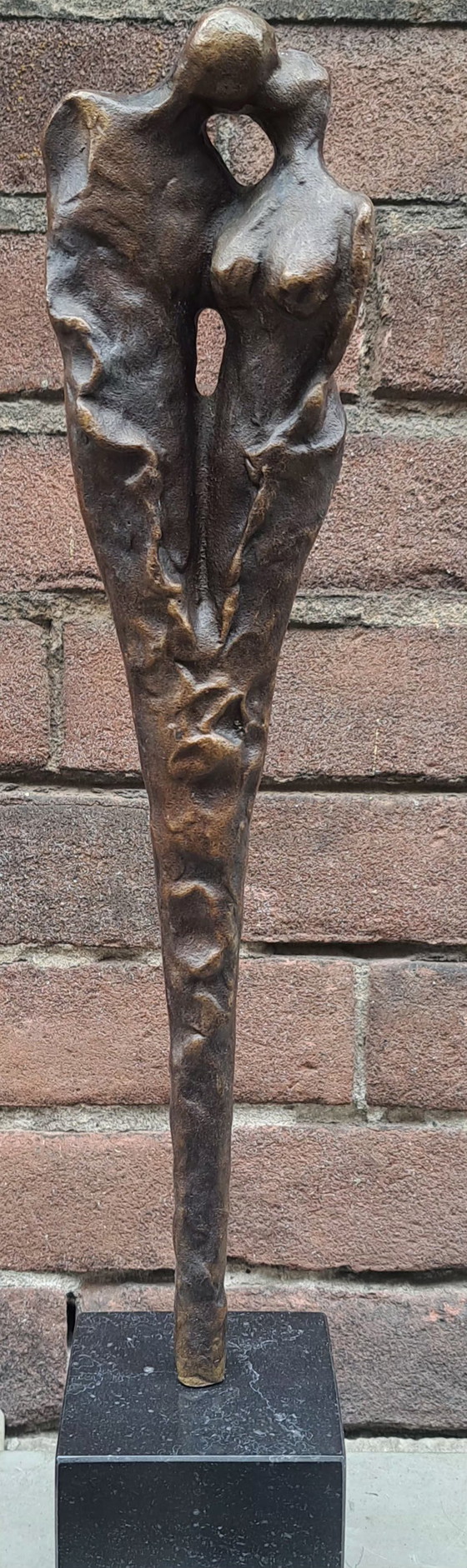 Image 1 of Innamorato, statua in bronzo su piedistallo