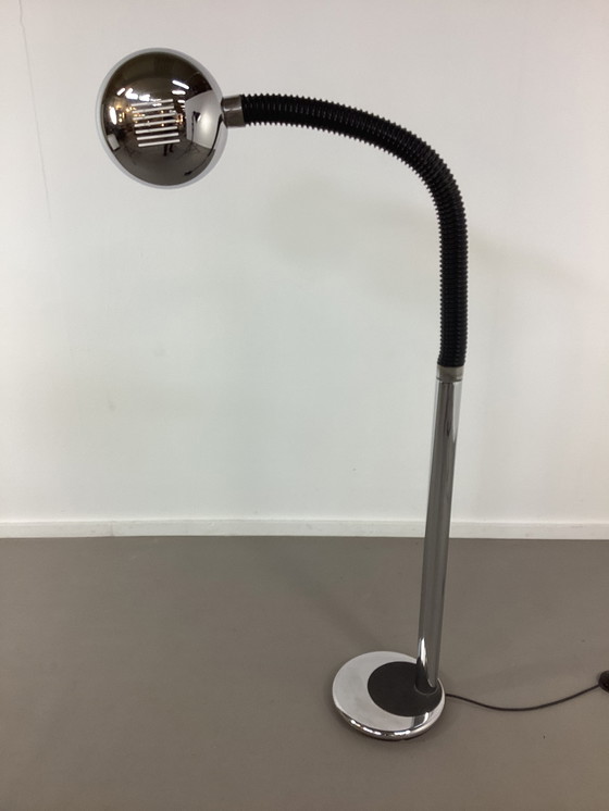 Image 1 of Vintage Herda gooseneck chromen vloerlamp lamp