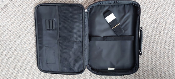 Image 1 of BASE XX Notebook-/Laptoptasche