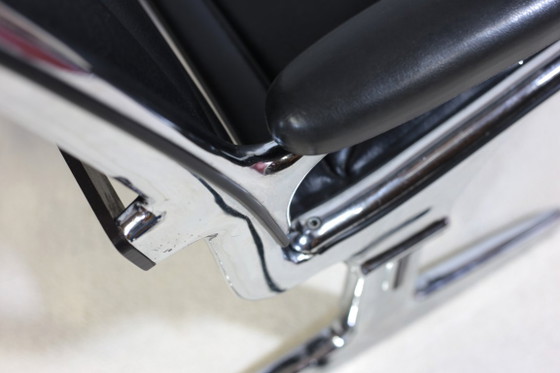 Charles and Ray Heames Airport Armchairs – Herman Miller, Chrome (photo 10 of 14)