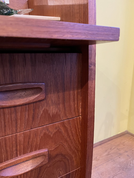 Image 1 of Kaptafel / ladekast vintage uit Denemarken teak fijner