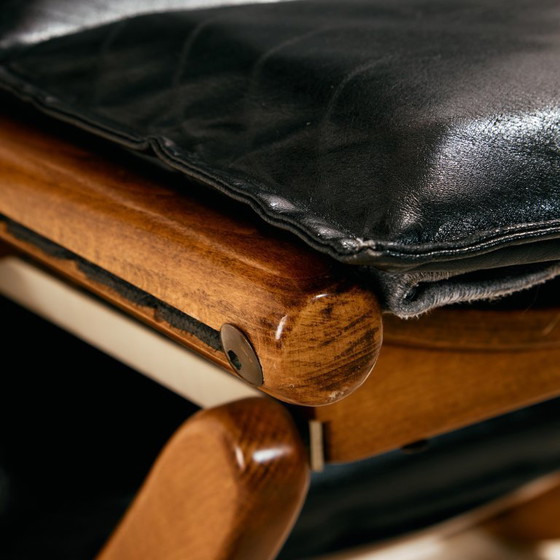 Image 1 of MK11199 Poltrona in faggio con rivestimento in pelle