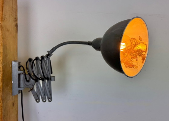 Image 1 of Grijze industriële schaarwandlamp van Elektroinstala, jaren 60