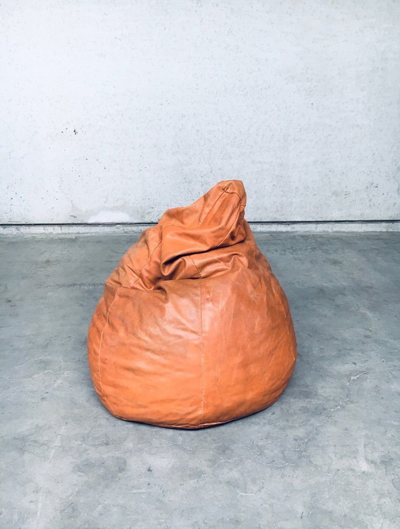 Image 1 of Pouf in pelle patchwork dal design vintage, Italia anni '70