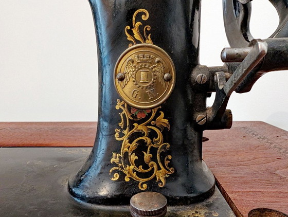 Ancien meuble de machine à coudre (circa 1900), Rothmann, Tables d'appoint, Fonte, Bois, Noir (photo 7 sur 12)