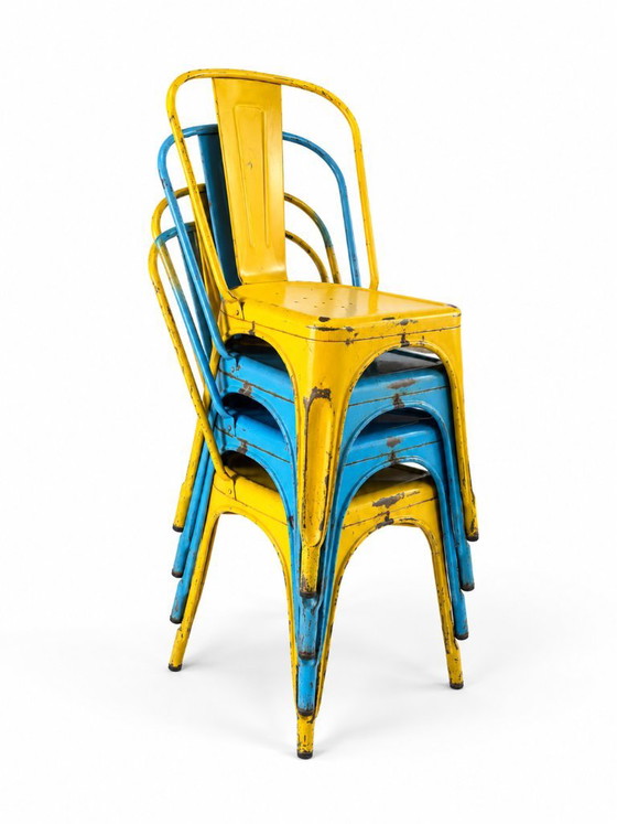 Set of 4 Tolix chairs, 2 yellow, 2 blue. 1960s edition. – Dining chairs, Metal (photo 8 of 8)
