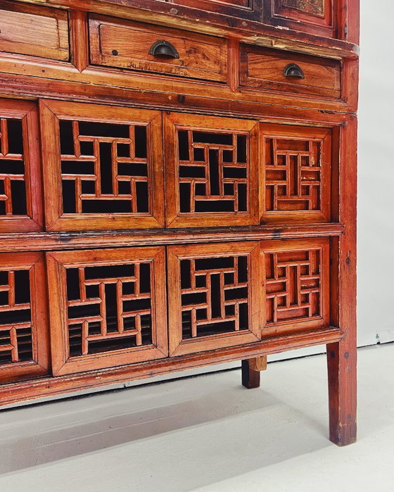 Image 1 of Armario de madera chino antiguo
