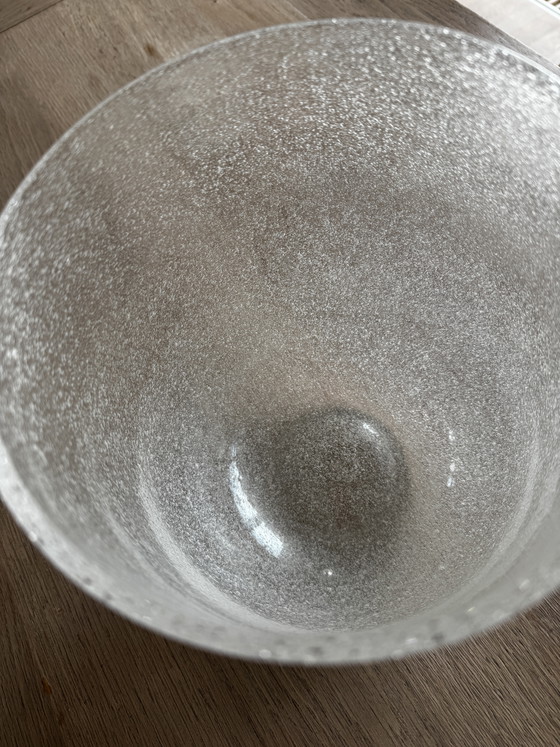 Image 1 of Transparent vase