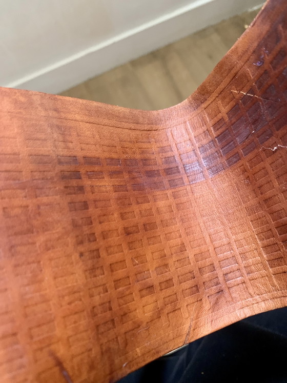 Sedile a Bastone Antico, Cuoio Goffrato Intrecciato e Rivetti in Ottone – Oggetti decorativi, Wood, Leather (photo 13 of 15)
