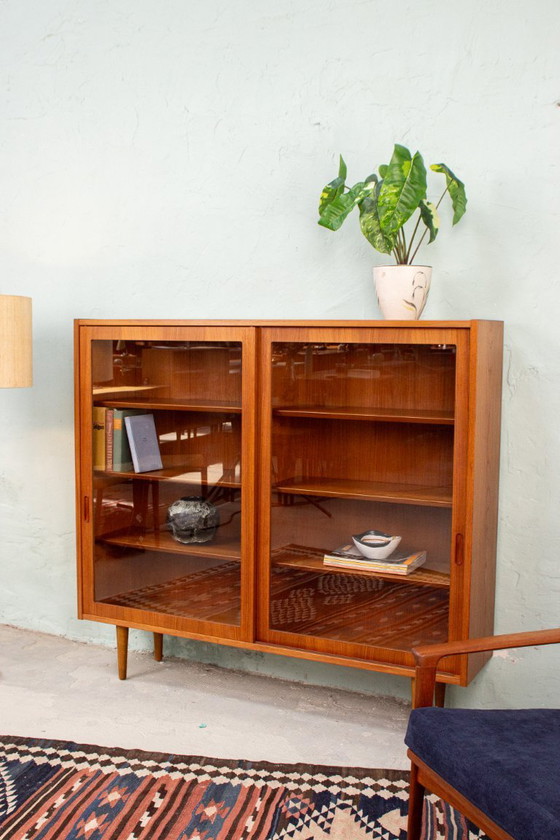 Image 1 of Vintage teakhouten vitrinekast, dressoir, ladekast, Hundevad Deens