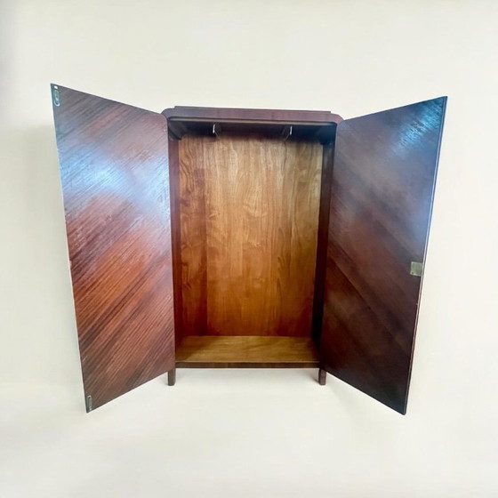 Image 1 of Armoire/vestiaire Art Déco - fabriquée en Allemagne dans les années 1930, rangement élégant pour vêtements longs