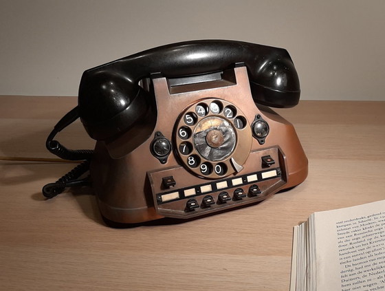 Image 1 of Ericsson draaischijf telefoon jaren '40