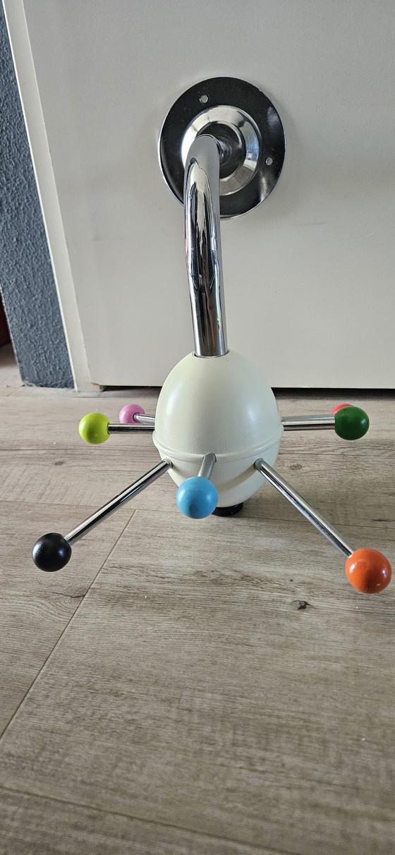 Image 1 of 2x Ikea Sputnik kapstok